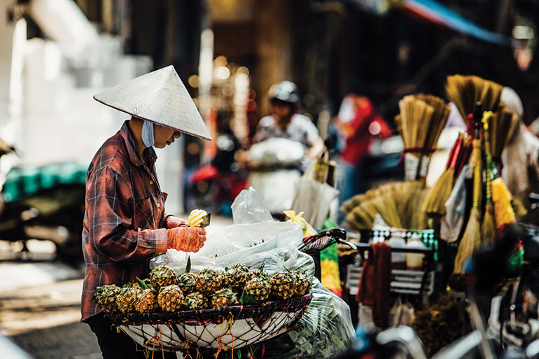 Vietnam street food market